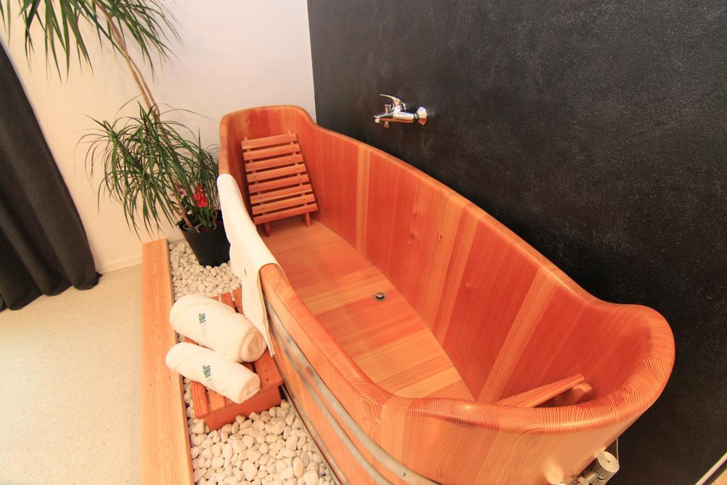 Jbi Wellness Hotel Kolín Quarto foto
