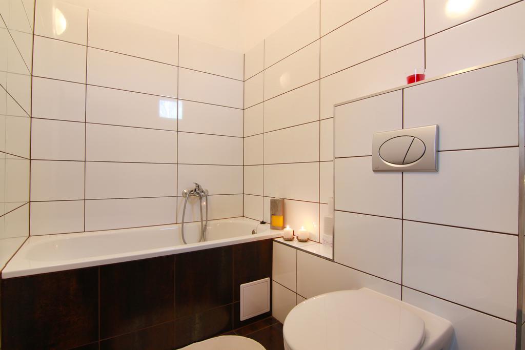 Jbi Wellness Hotel Kolín Quarto foto